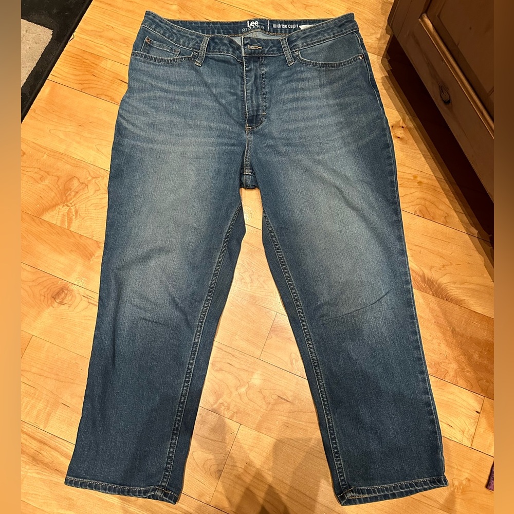 Capri jeans